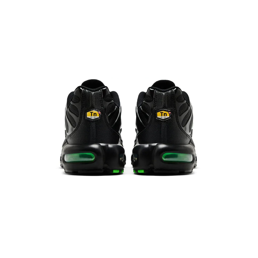 Nike Air Max Plus TN 'Black Green Strike' (2025)